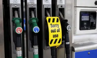 Как Тръмп иска да пренареди глобалния пазар на нефт