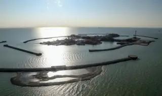 Казахстан засилва сигурността на каспийските нефтени и газови съоръжения