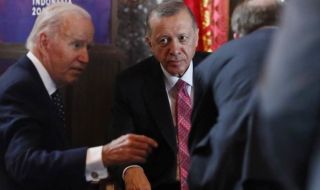 Байдън и Ердоган се чуха за шведската кандидатура за НАТО