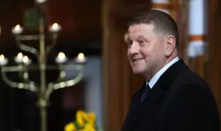 Посолството на Русия в Лондон обвини Залужни в манипулации за "общото минало"