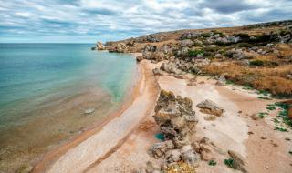 Азовско море пресъхна, видя му се дъното (ВИДЕО)