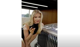 Коя е изкусителната блондинка от видеото с Bentley-то, което взриви мрежата
