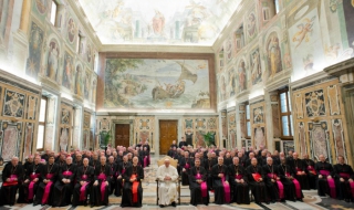 Папата назначи анкетна комисия за дейността на банката на Ватикана