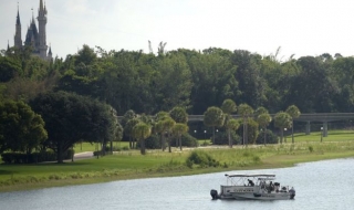 Откриха тялото на момчето, отвлечено от алигатор във Флорида