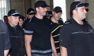 29 години затвор за групата на Таки