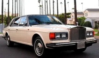 Продават легендарния Rolls-Royce на Майкъл Джексън