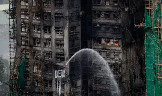 В Хонконг откриха материали от изгорелите сгради, които не отговарят на стандартите за безопасност