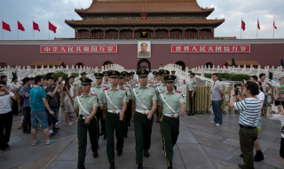 Репресии в навечерието на 25-годишнината от протестите на площад Тянанмън