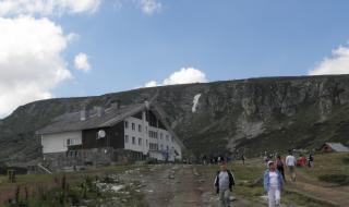 Половин милион за пункт на Рилските езера