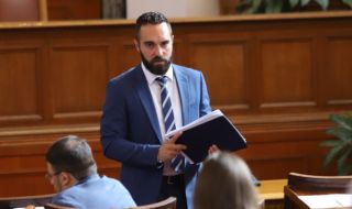 Михал Камбарев: Срамувам се от работата на този Парламент