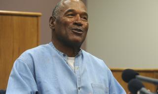 Американска спортна звезда излиза от затвора