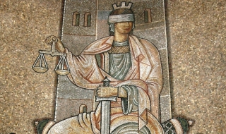 Когато и съдът остане без думи