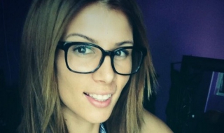 Закачлива Пиронкова написа „Здравейте“ на феновете си