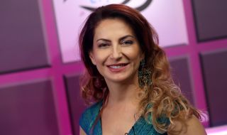 Ива Дойчинова: ВСС  разиграва многострадална Геновева с Гешев