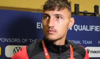 Росен Божилов подписа с Пиза и постави нов рекорд