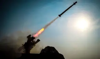 Иран към САЩ: „Пръстът ни е на спусъка“ на фона на напрежението в Персийския залив