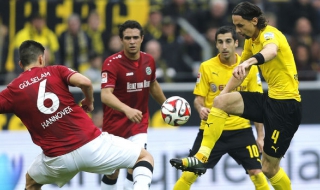 Борусия Дортмунд продължи кошмарната си серия с четвърта поредна загуба