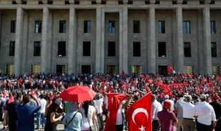 Турция застрашена от икономически срив