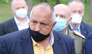 Борисов захапа Радев: Прозрачност нямаше само при грипените
