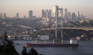 ЕС с отстъпки за Русия, за да спаси зърнената сделка