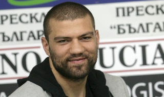 Станка Златева и Тервел Пулев са спортистите на годината