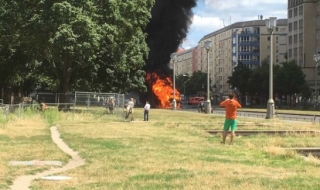 Камион се взриви в центъра на Берлин (ВИДЕО)