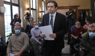 Божанов: Дейността на "Информационно обслужване" е непрозрачна, готвим промени