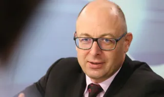Йордан Божилов: НАТО се трансформира