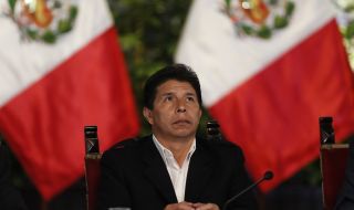 Прокуратурата в Перу засили натиска върху президента