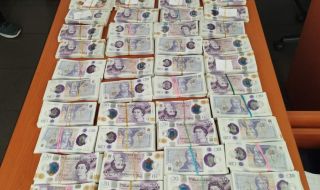 Откриха недекларирана валута в хладилен агрегат на камион 