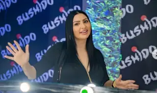 Софи Маринова: Kупих домове на всички, само аз нямам къде да живея