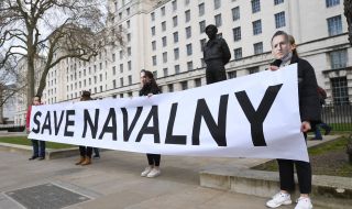 Протести в подкрепа на Навални