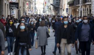 Рекорд в Италия от началото на пандемията: 21 273 заразени само за ден
