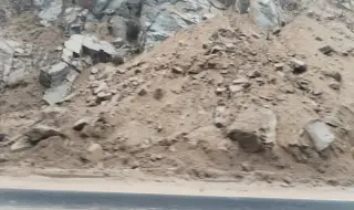 Свлачище затвори пътя Ловеч–Угърчин