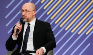 Премиерът на Украйна готви посещение в Канада