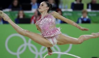 Невяна Владинова с три медала от Световната купа