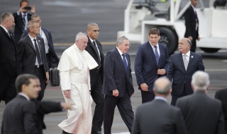 Папата: Отношенията между Куба и САЩ са за пример на целия свят