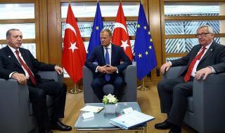 ЕК: Анкара сама унищожава шансовете си за ЕС