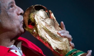Почина бразилската футболна легенда Карлос Алберто