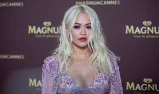 Рита Ора и гаджето й вдигат сватба скоро