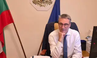 Служебният министър на енергетиката подписа над 160 анекса по ПВУ