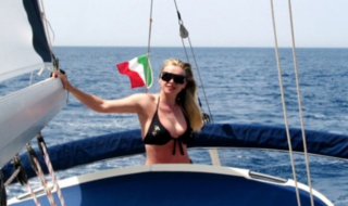 Арестуваха олимпийска медалистка за отвличане на деца