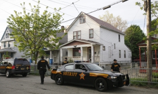 Похитените в Кливланд изнасилвани и пребивани многократно