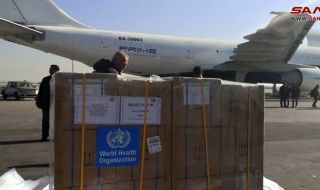 Няколко самолета с помощи пристигнаха на летищата в Дамаск и Латакия