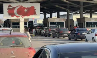 Тежък е трафикът на камиони на изхода на ГКПП "Капитан Андреево“