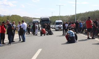 Служители от ТЕЦ-Сливен ще блокират Подбалканския път в 13:30 часа