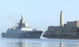 Хавана посрещна с топовни салюти руски военни кораби