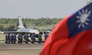 Само за ден: 18 китайски военни самолета навлязоха в зоната за идентификация на Тайван