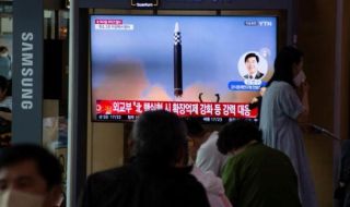 Пхенян изстреля три балистични ракети