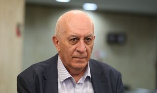 Асланов: БСП отново ще играе ролята на фикуса